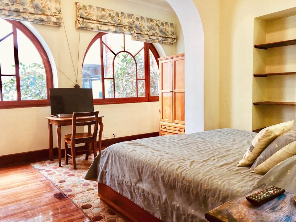 Bedroom, Garden view