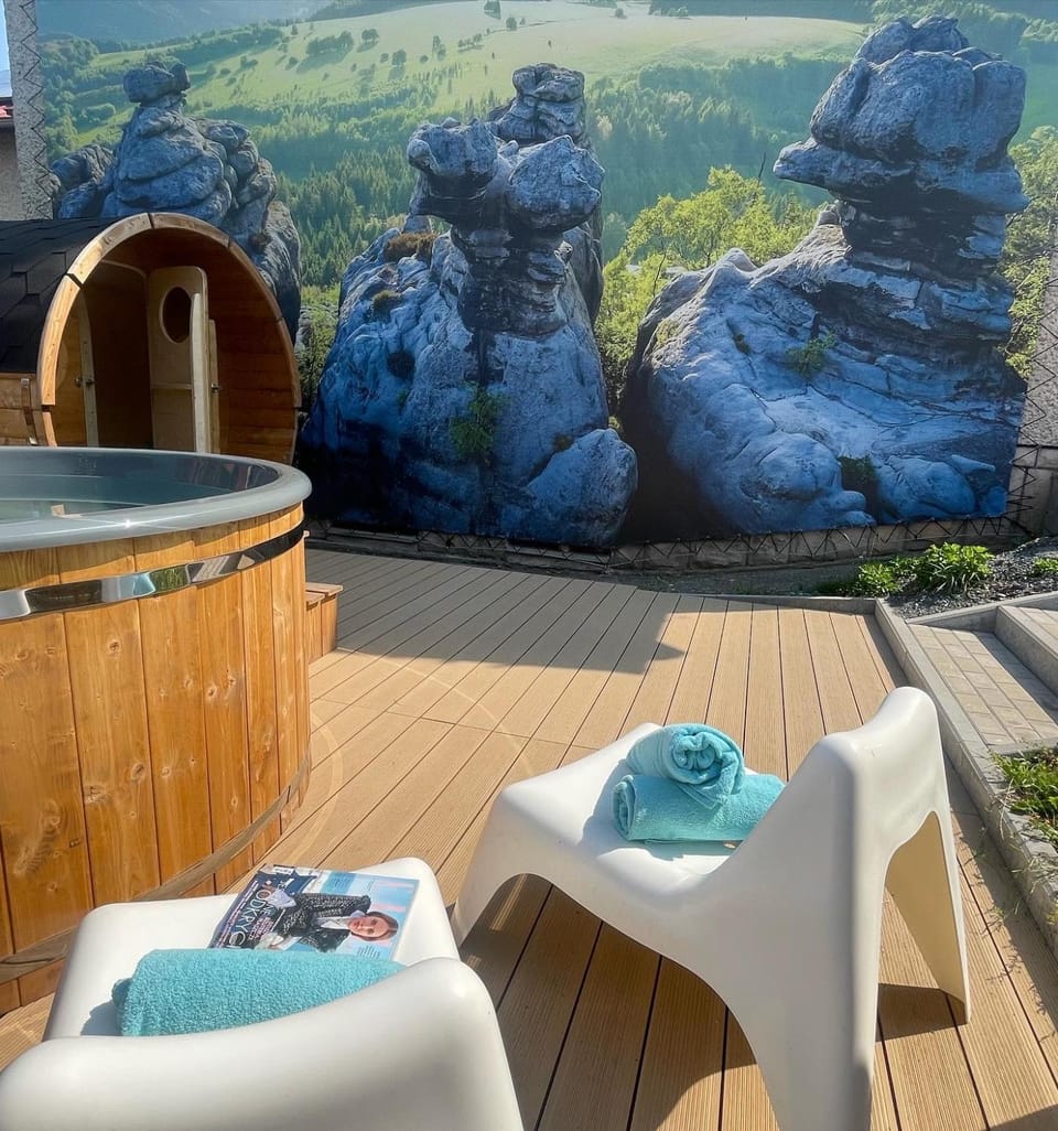 Sauna, Spa and wellness centre/facilities, Swimming pool