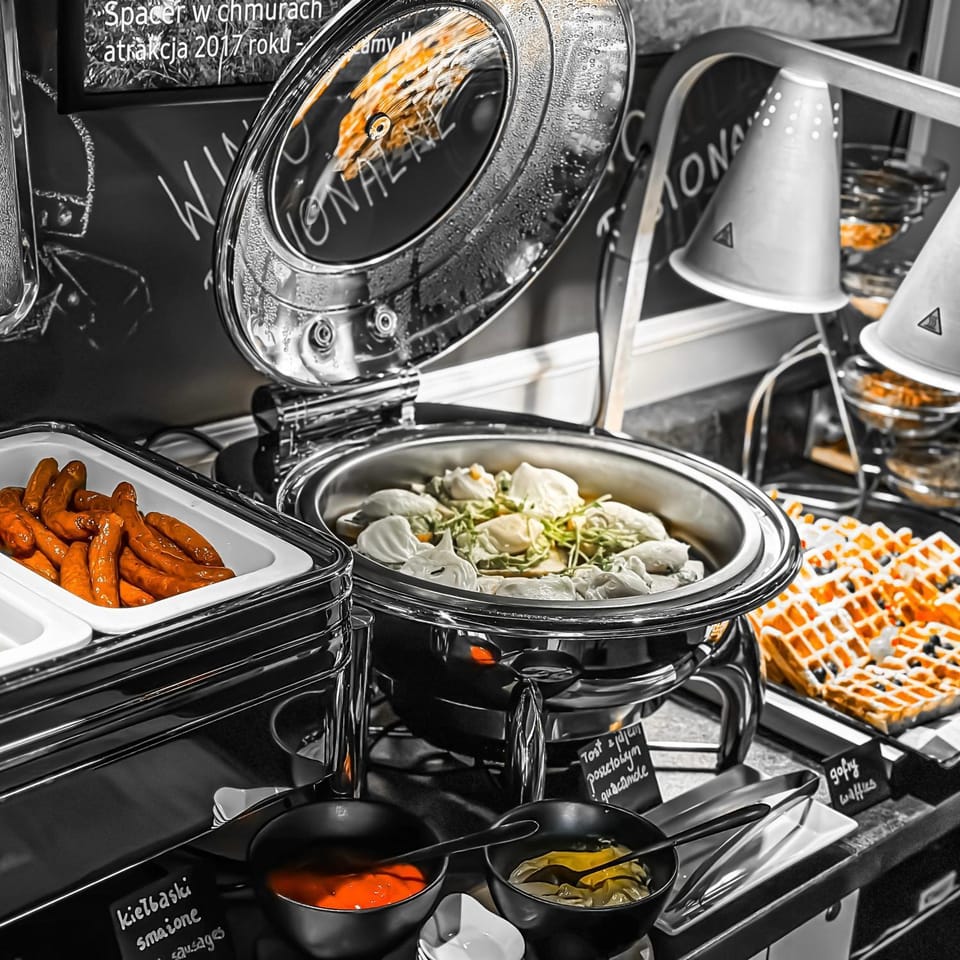 Restaurant/places to eat, Food close-up, Food, Breakfast, Buffet breakfast