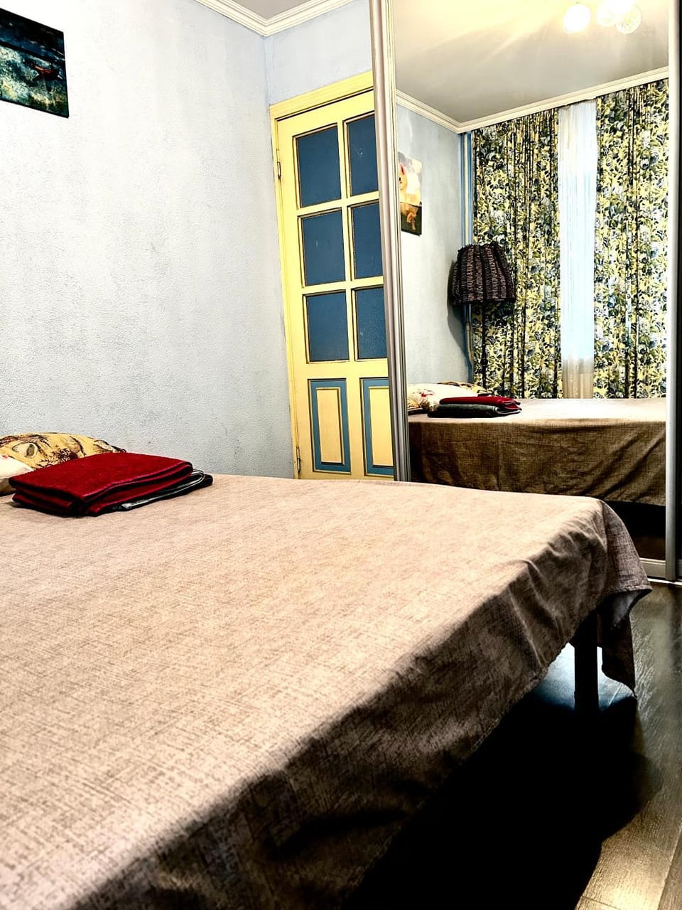 Apartment near train station and close to city center Apartment in Kiev City - Kyiv