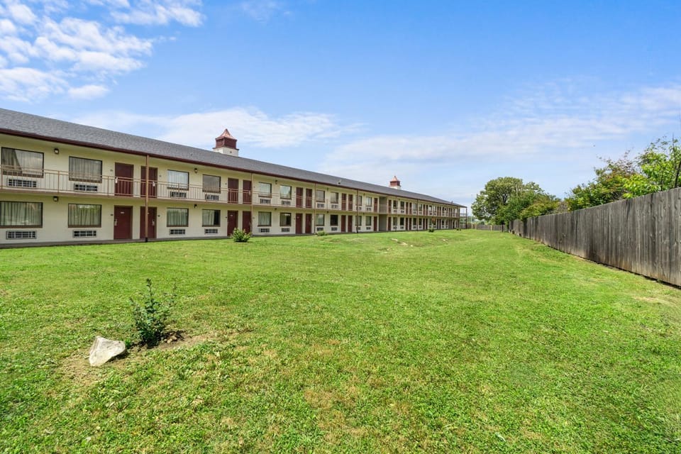 Inner courtyard view