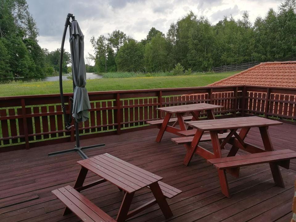 Property building, Spring, Day, Natural landscape, Activities, Garden, Balcony/Terrace, Beach, Beach, River view, Entertainment