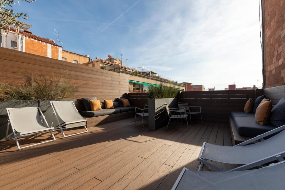 Property building, Balcony/Terrace