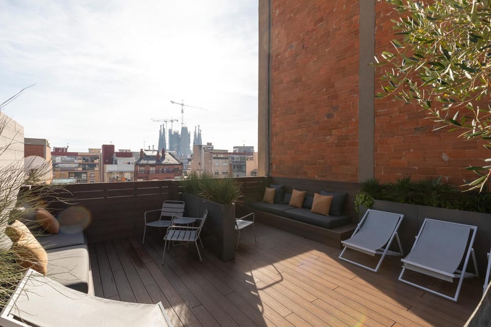 Property building, Balcony/Terrace, City view
