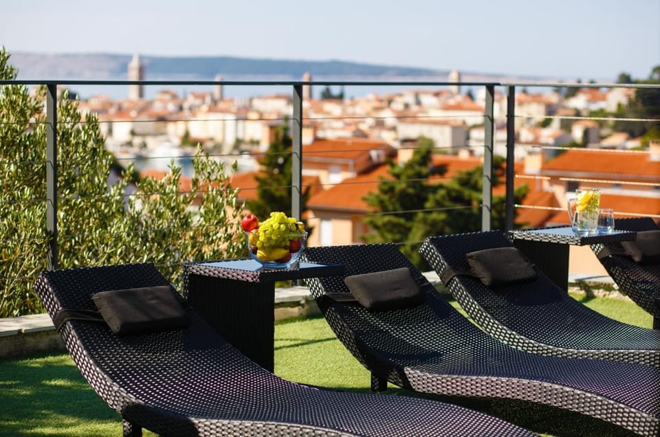 Garden, Balcony/Terrace