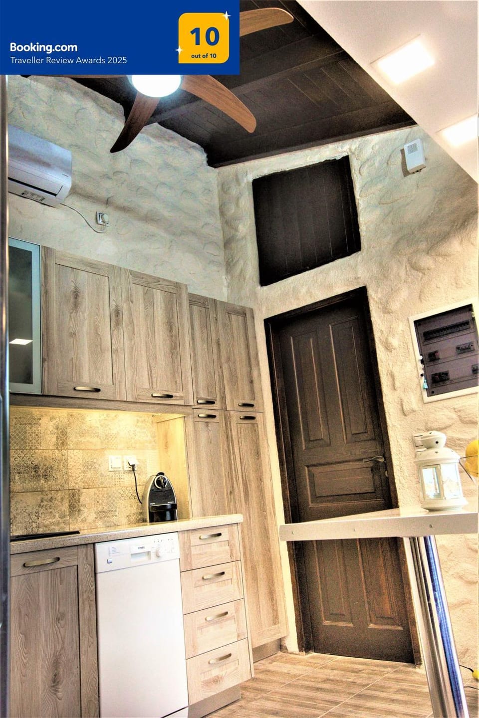 Kitchen or kitchenette, dishwasher, kitchen, air conditioner