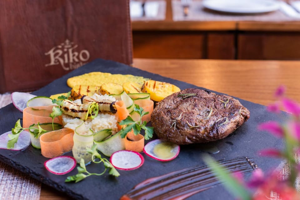 Restaurant/places to eat, Food