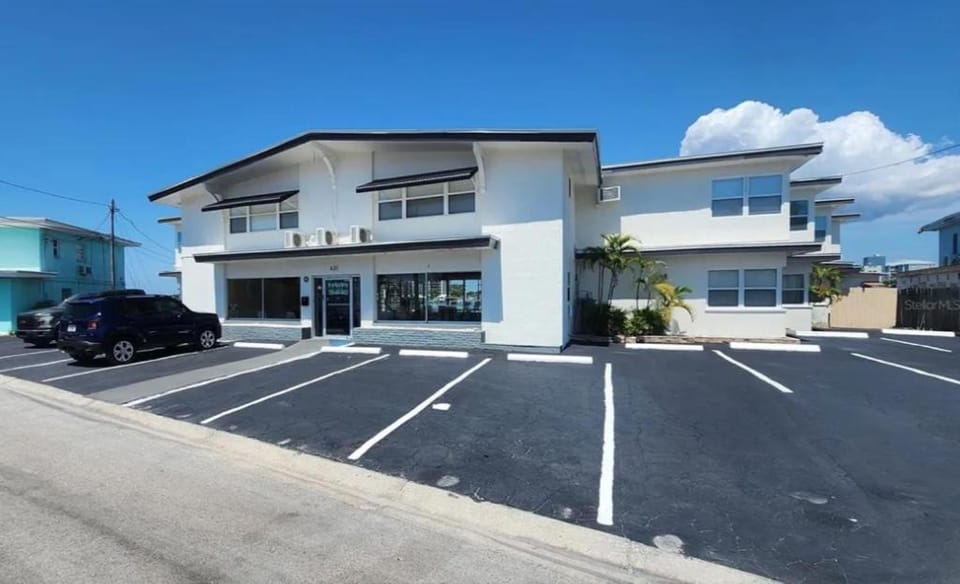 Property building, Parking