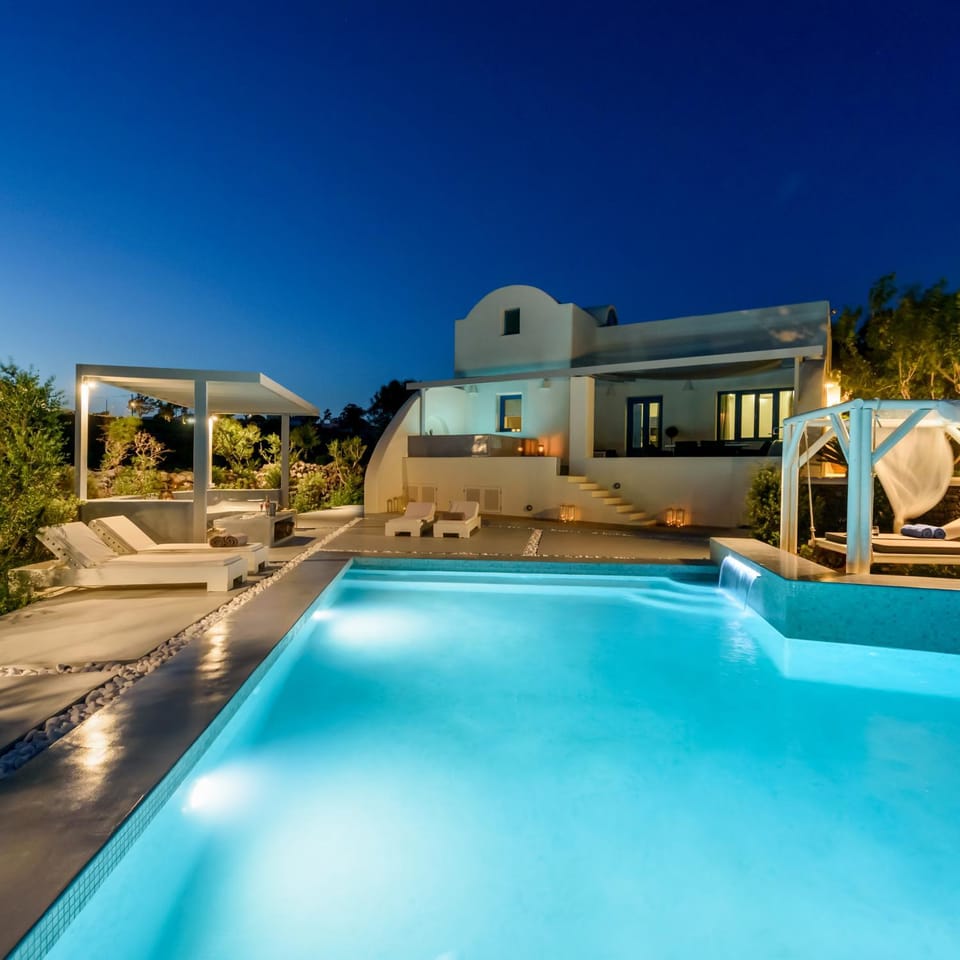 Garden, Floor plan, Garden view, Pool view, Swimming pool