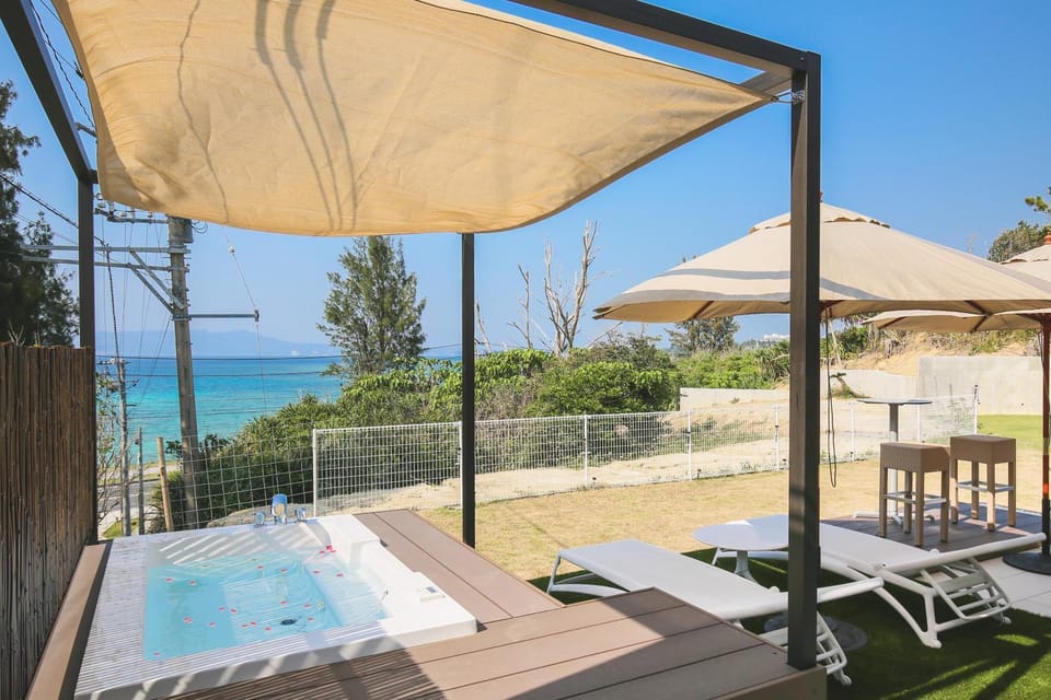 Lounge or bar, Garden view, Sea view, Open Air Bath