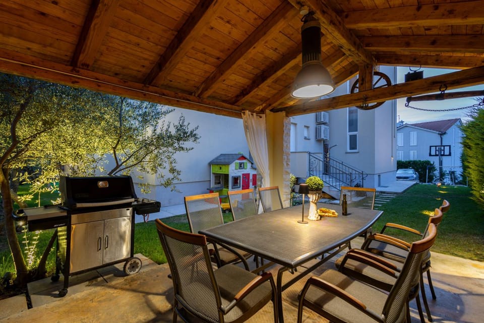 BBQ facilities, Garden