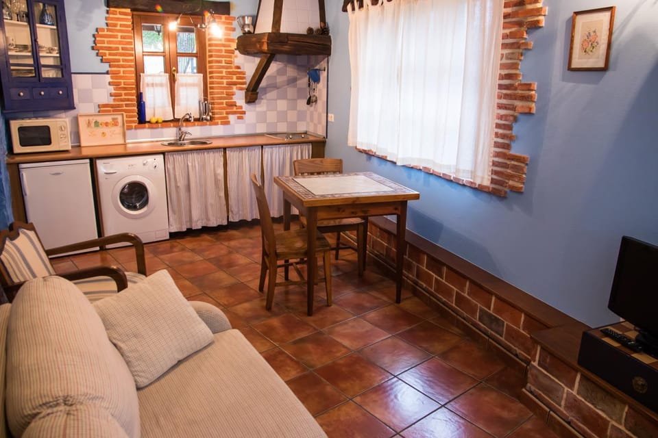 Viviendas Rurales Las Fontanias Country House in Western coast of Cantabria