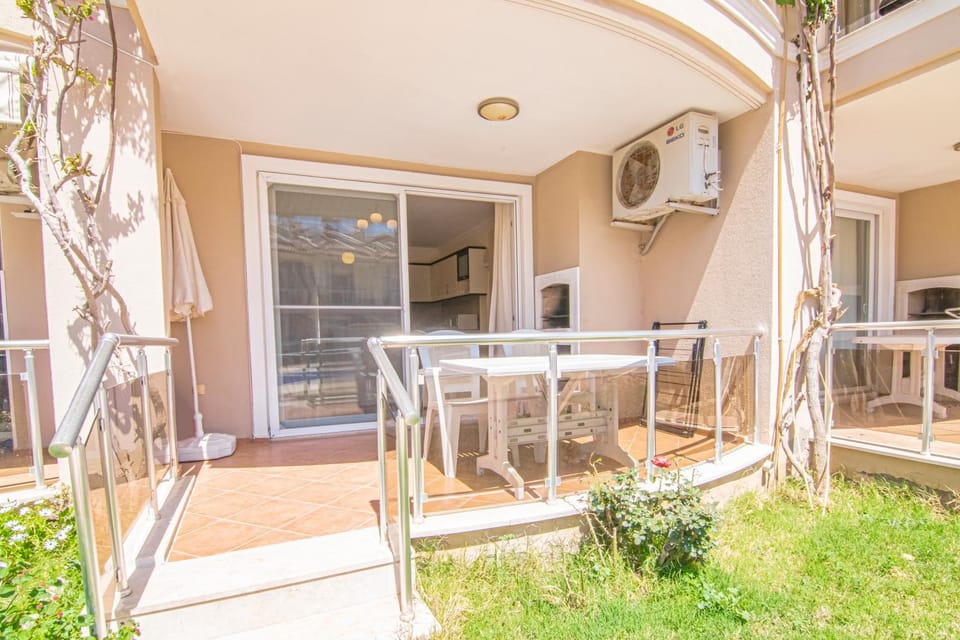 Balcony/Terrace, Balcony/Terrace