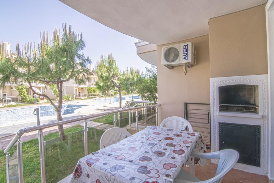 Pool view, Pool view, Swimming pool