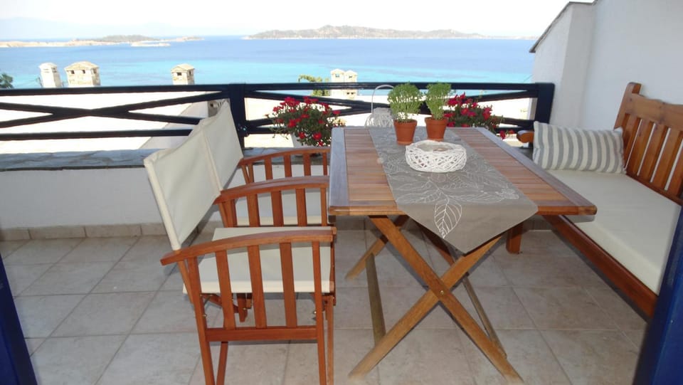 House with marvelous view Apartment in Halkidiki