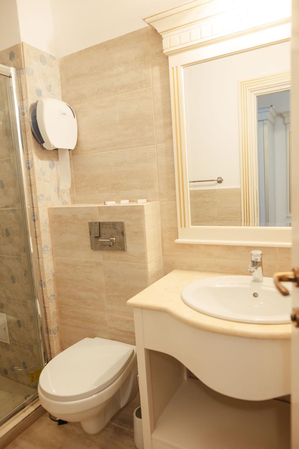 Hotel Miruna Bed and Breakfast in Brașov County