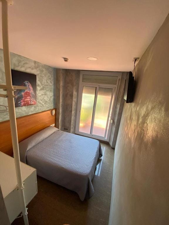 Hostal Drassanes Bed and Breakfast in Barcelona