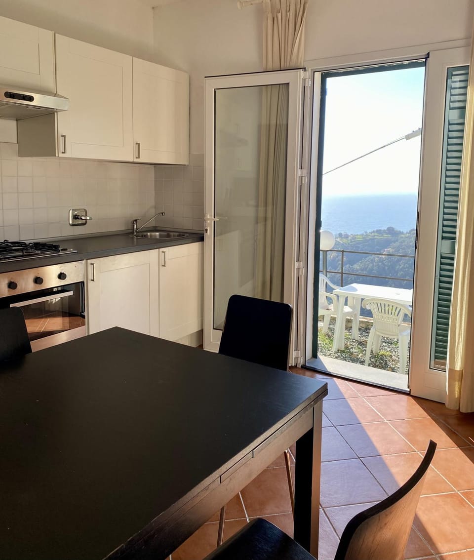 Agriturismo L'Ulivo E Il Mare Farm Stay in Liguria