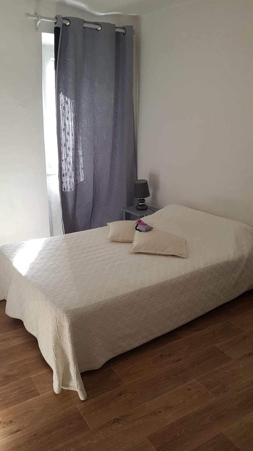 La basse Apartment in Provence-Alpes-Côte d'Azur