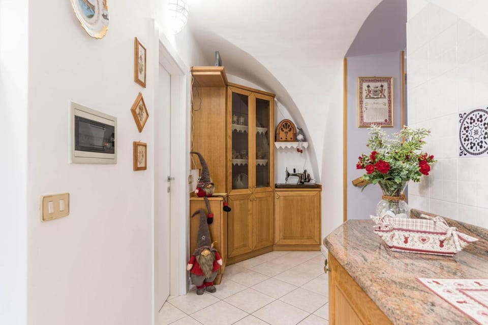 Kitchen or kitchenette, Living room, Seating area, Dining area, minibar, pet friendly, stove
