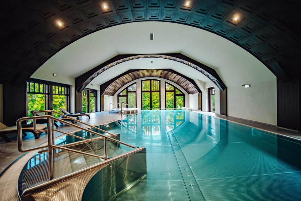 Pool view, Swimming pool
