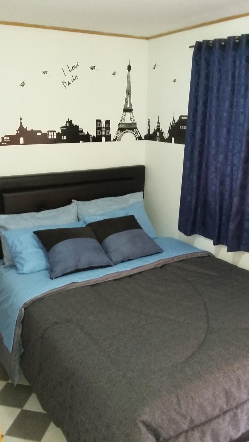 La Casa De Huespedes Bed and Breakfast in Bogota