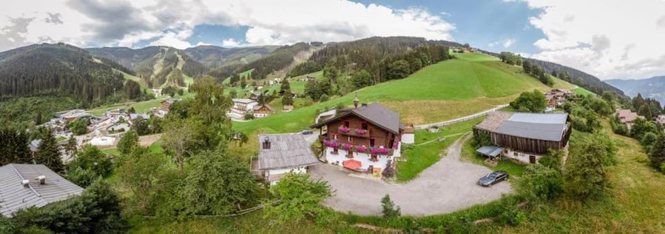 Appartement Schmiedhof Apartment in Zell am See