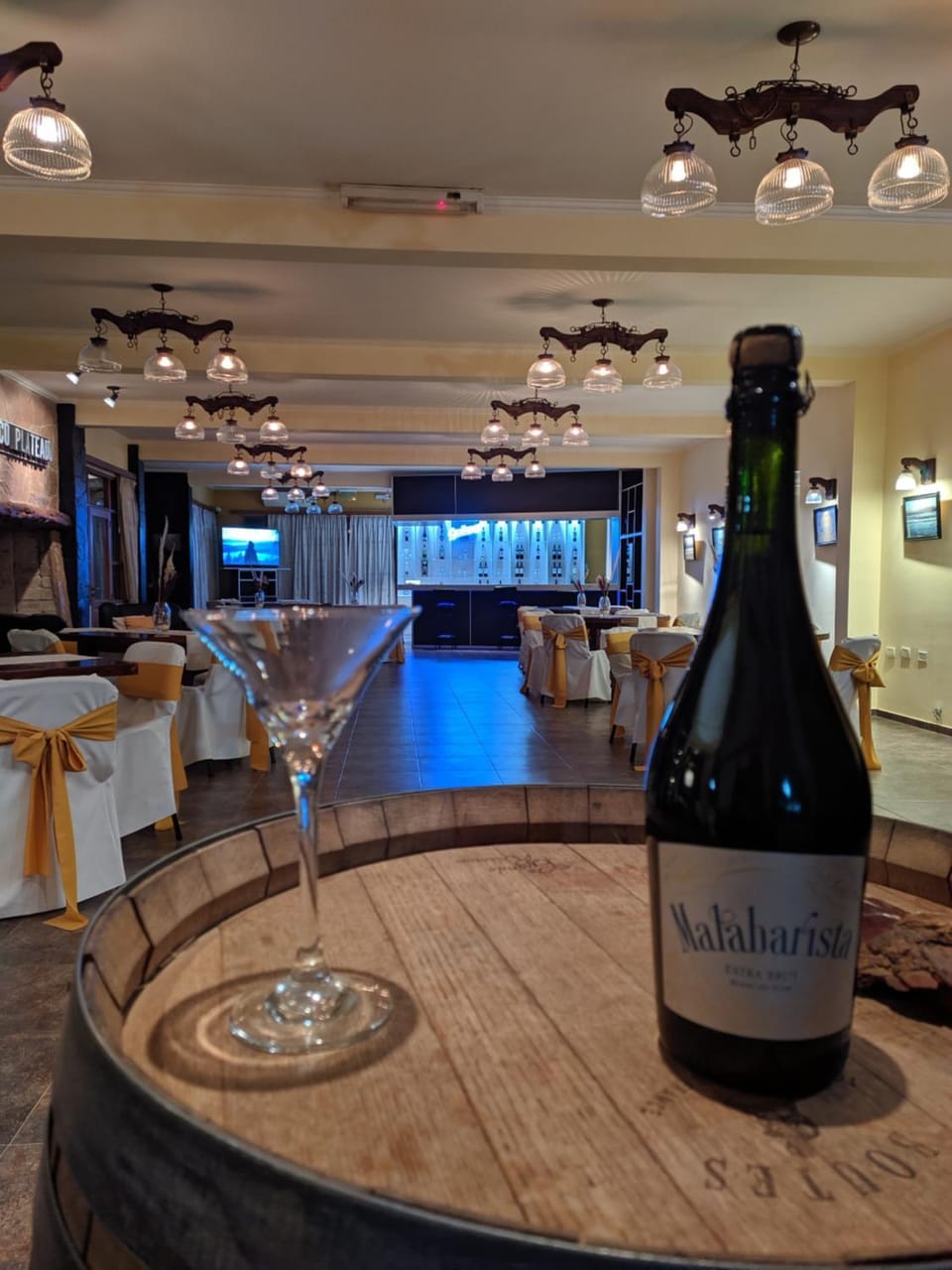 Restaurant/places to eat, Lounge or bar, Drinks