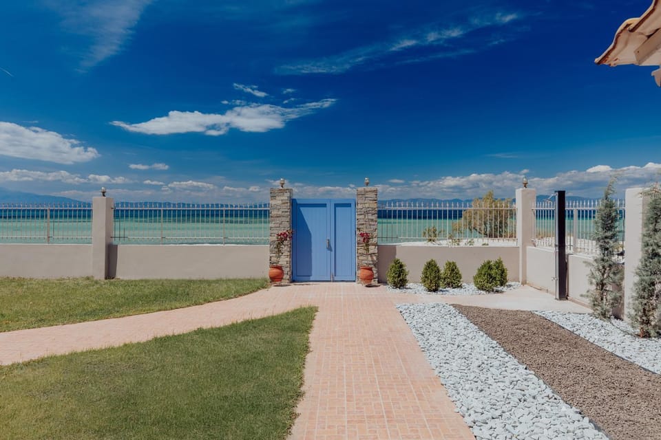 Property building, Garden, Beach, Beach, Garden view