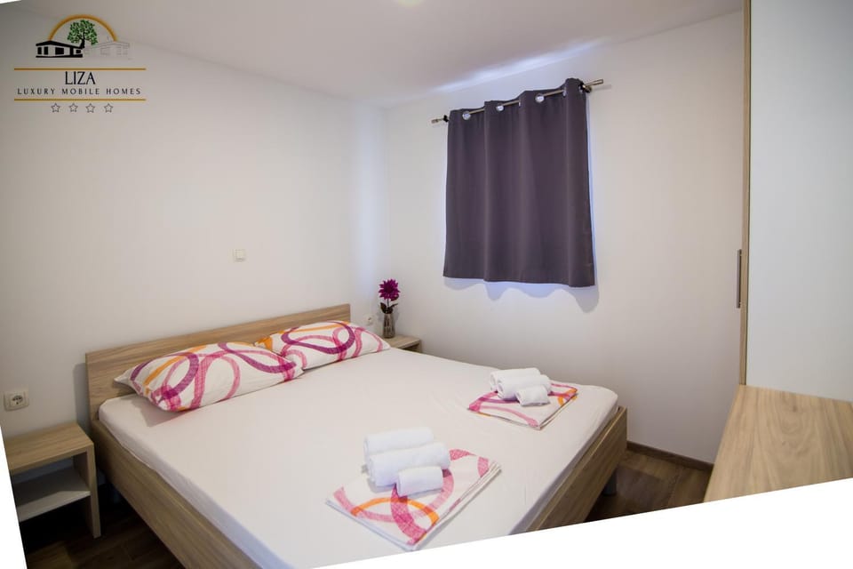 Luxury Mobile Homes Liza Campground/ 
RV Resort in Biograd na Moru