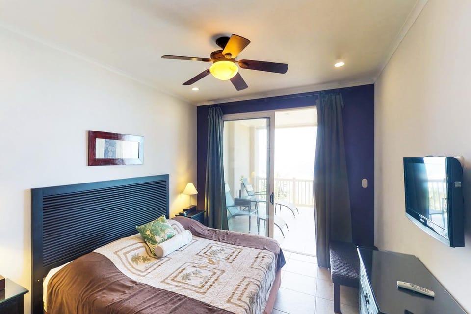 The Palms 501 Apartment in Jaco