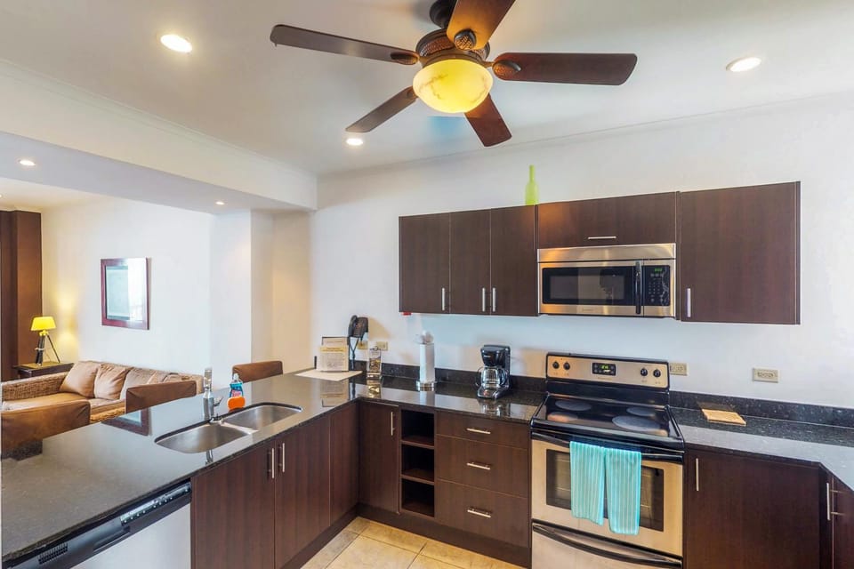 The Palms 501 Apartment in Jaco