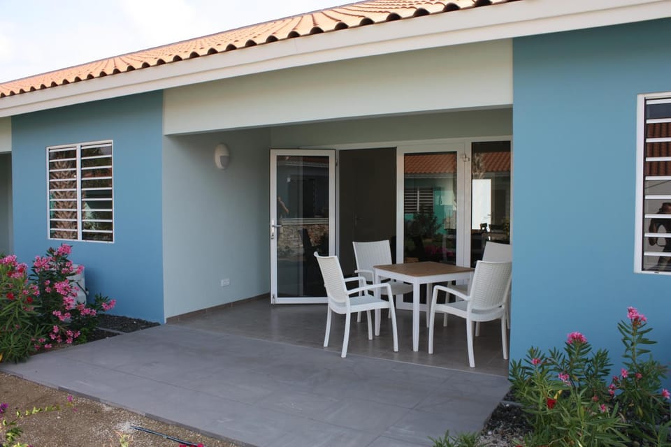 Garden, Golfcourse, Beach, Diving, Garden view, Pool view