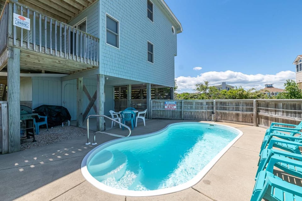 A Salty Piece of Land - Corolla, Ocean Sands, Pool, Hot Tub, Ocean View, 100 Yards to Beach House in Corolla