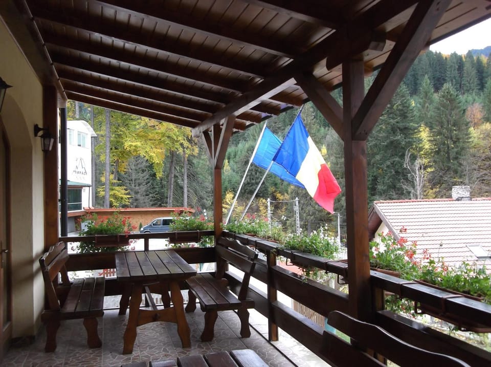 Balcony/Terrace, Balcony/Terrace