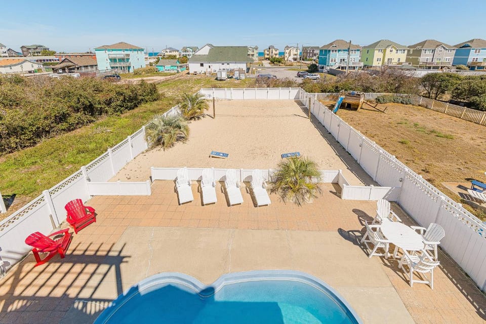 Dove Ocean - Old Nags Head Place, 350 Yds to Beach, Elevator, Pool, Hot Tub, Outdoor Kitchen House in Nags Head