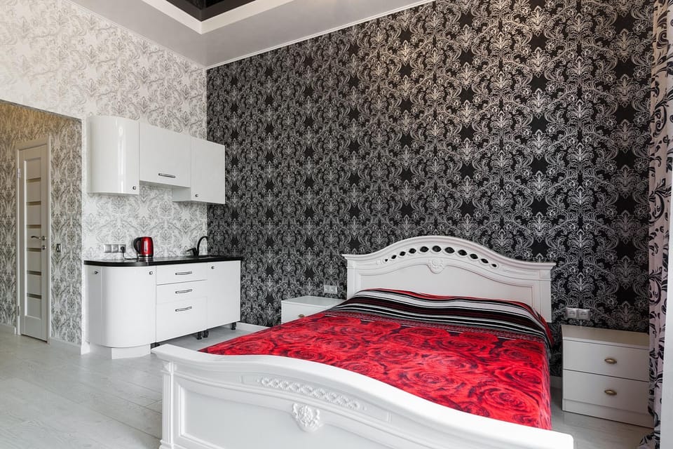 Bed, Kitchen or kitchenette, Photo of the whole room
