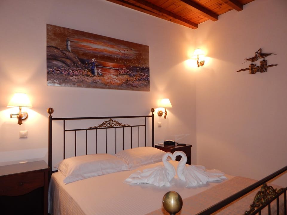 Tinos Suites & Apartments Bed and Breakfast in Decentralized Administration of the Aegean