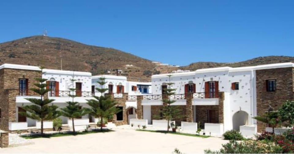 Tinos Suites & Apartments Bed and Breakfast in Decentralized Administration of the Aegean