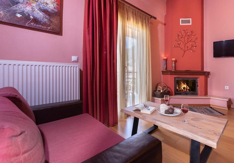 Hotel Oreades Hotel in Peloponnese, Western Greece and the Ionian