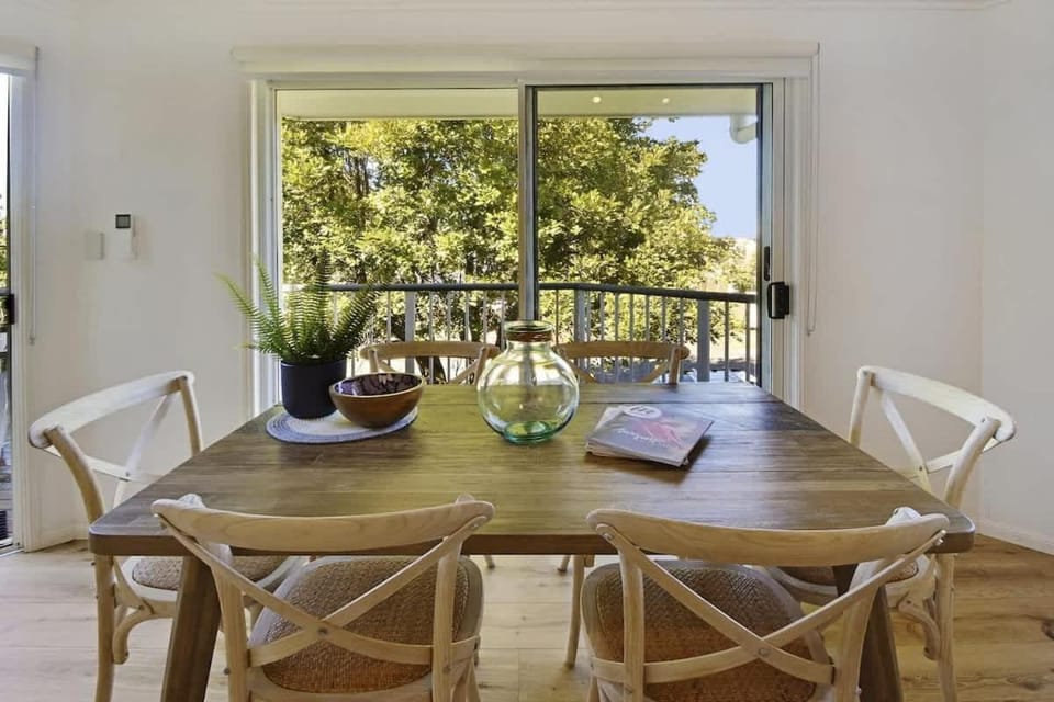 Advance Place Apartment in Sunrise Beach