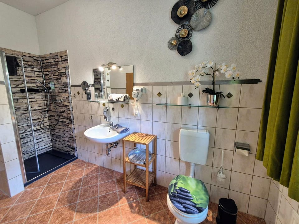 Altstadt Pension Orchidee Bed and Breakfast in Wernigerode