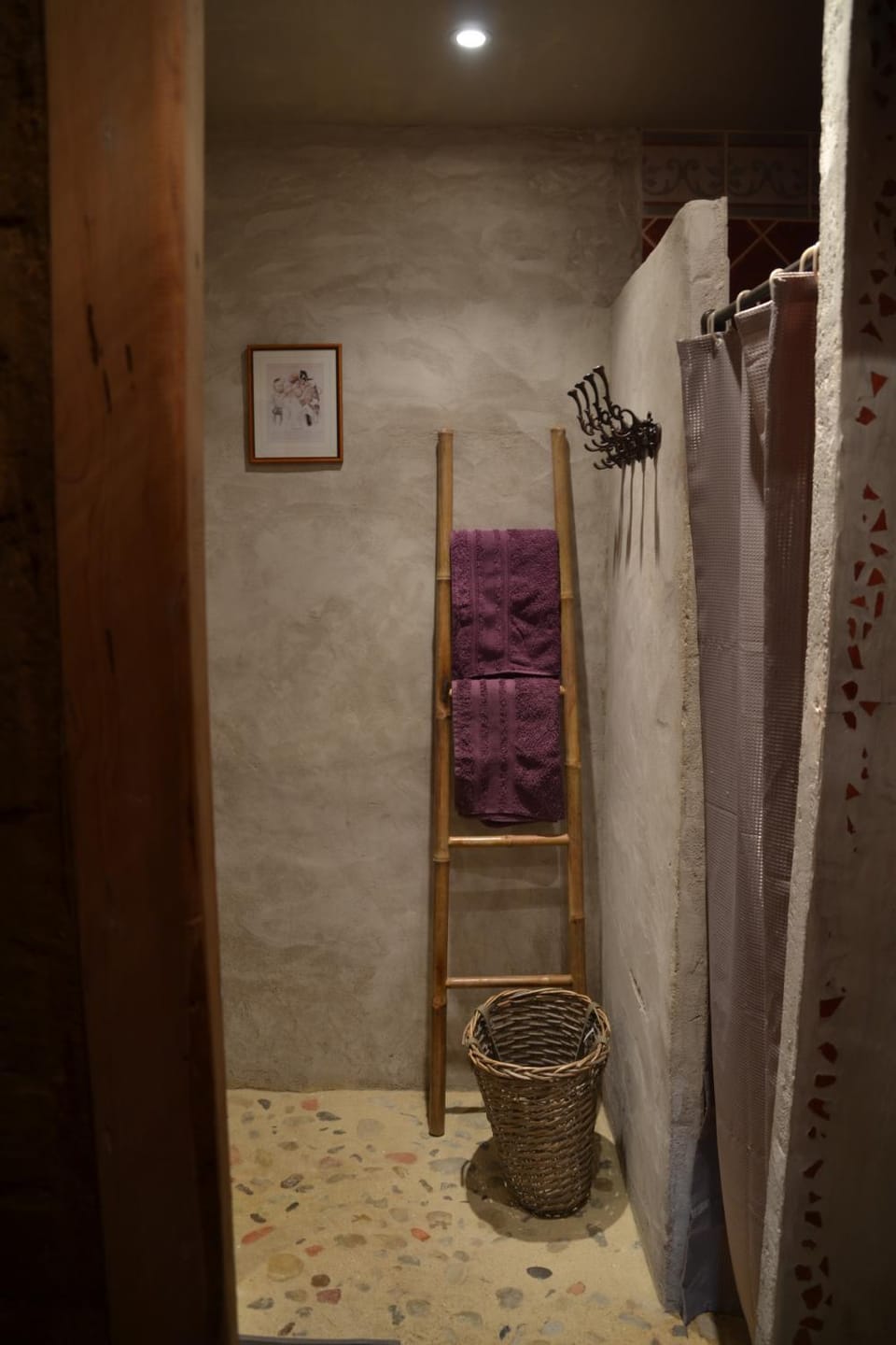 Bathroom, Decorative detail