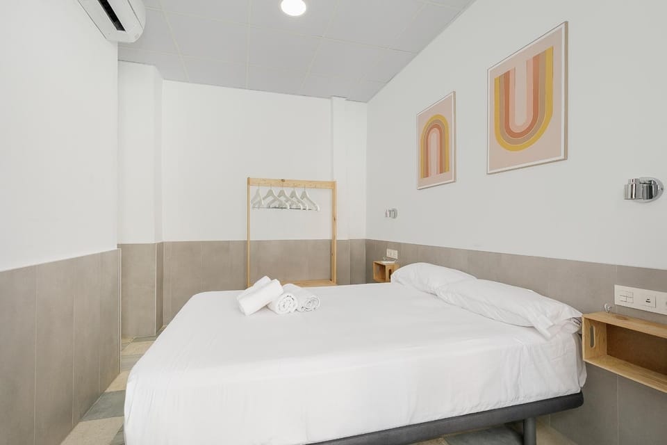 Pension Castil Bed and Breakfast in Granada