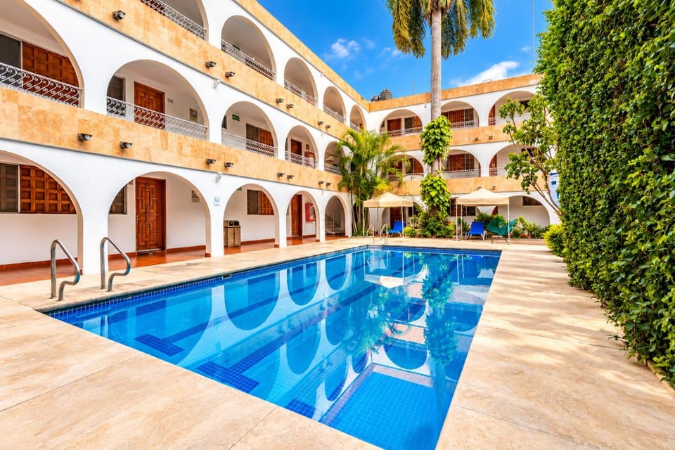 Property building, Swimming pool