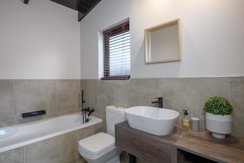 Bathroom, Bath