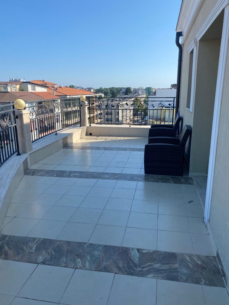 Balcony/Terrace, City view
