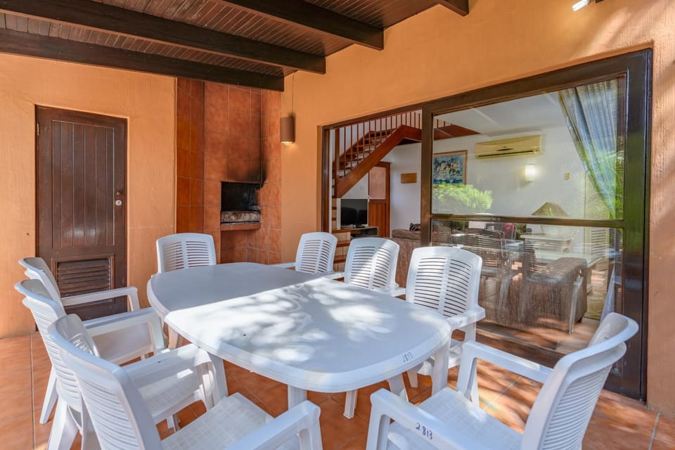 Patio, BBQ facilities