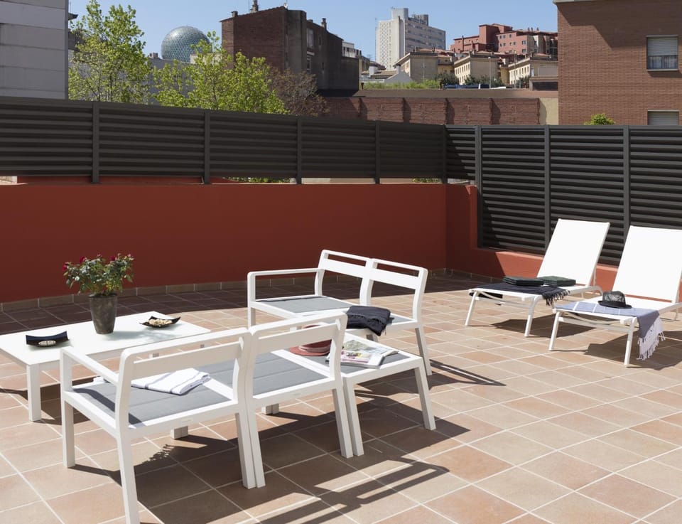 Balcony/Terrace, Balcony/Terrace, Landmark view