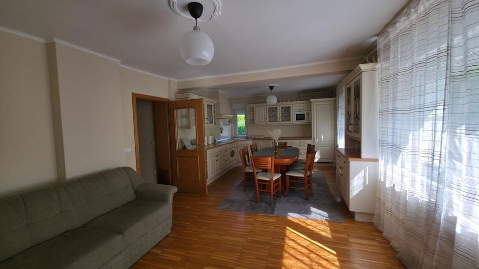 Vila Bbq Apartment in Ljubljana